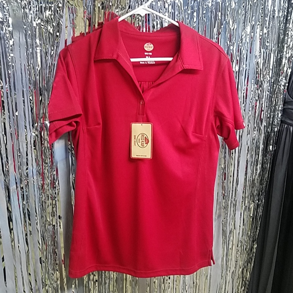 ❤💋Red Kap❤💋 size small ❤red short sleeve top.❤💋